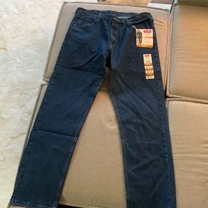 Wrangler mens blue jeans 36x34 relaxed fit never worn